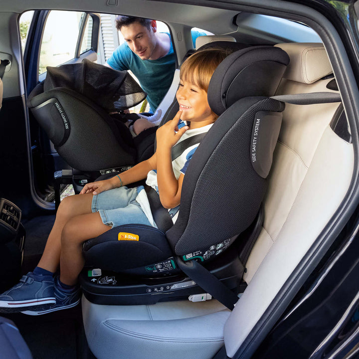 Chicco Seat3Fit i-Size Air Car Seat Black